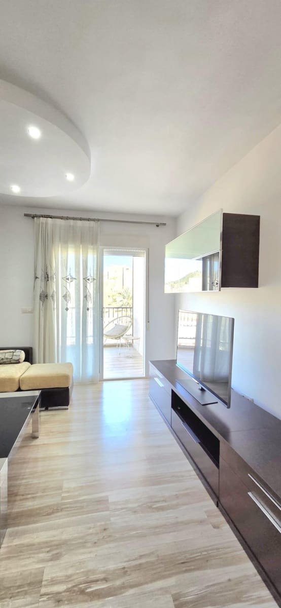 Piso de 3 habitaciones en Mazarrón en venta con garaje - 175.000 € (Ref: 10115925)