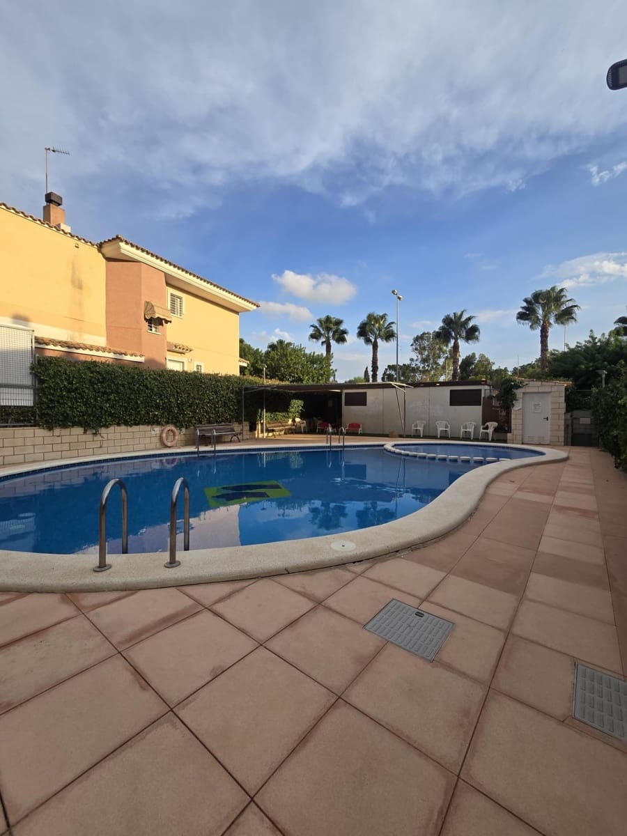 3 quarto Apartamento para venda em Altorreal com piscina garagem - 289 900 € (Ref: 10132783)