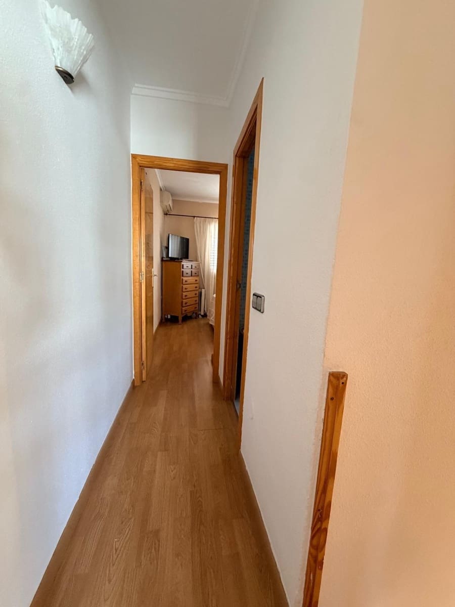 2 makuuhuone Rivitalo myytävänä paikassa Los Alcazares - 150 000 € (Ref: 10148870)