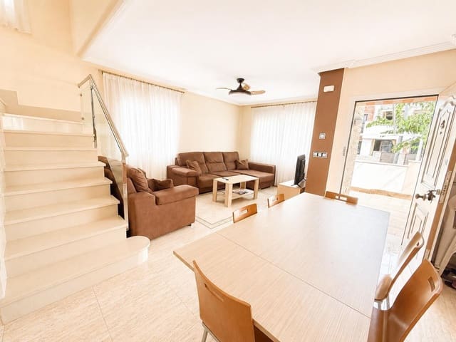 3 camera da letto Villetta Bifamiliare in vendita in El Mojon, Pilar de la Horadada con piscina - 355.000 € (Rif: 10155323)