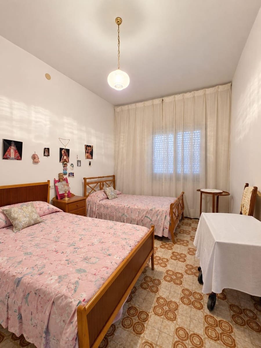 6 soverom Hus til salgs i Lorqui med garasje - € 145 000 (Ref: 10177214)
