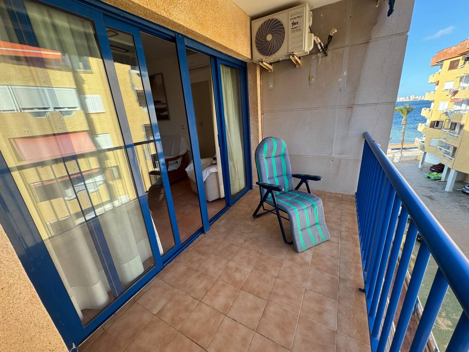 1 bedroom Flat for sale in Playa Honda with pool - € 129,000 (Ref: 10183189)