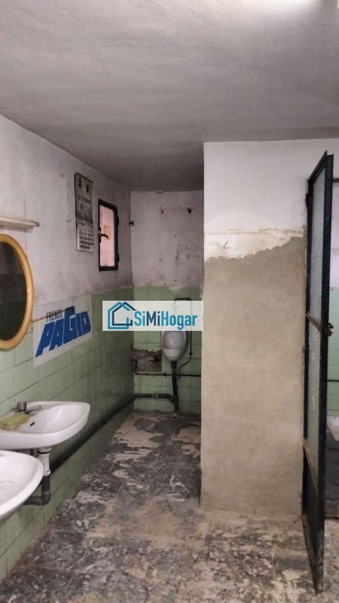 Kommersiell til salgs i Cartagena - € 275 000 (Ref: 8409879)