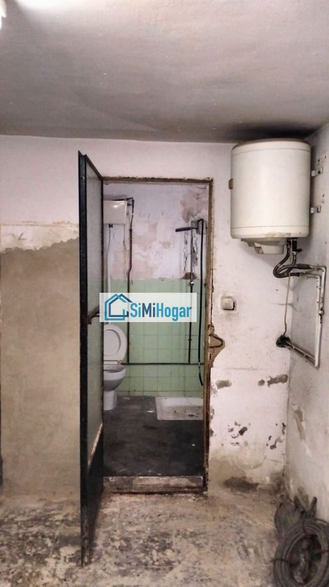 Kommersiell til salgs i Cartagena - € 275 000 (Ref: 8409879)