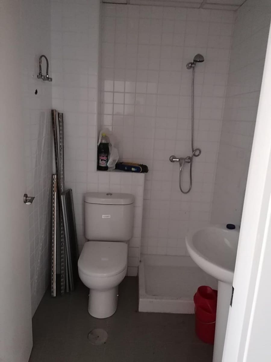 Kontor att hyra i Los Alcazares - 600 € (Ref: 8409891)