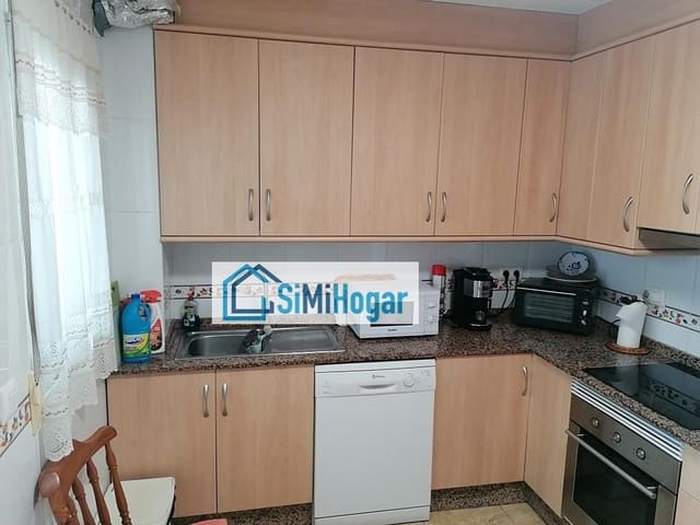 Piso de 3 habitaciones en Los Alcázares en venta - 133.000 € (Ref: 8419747)