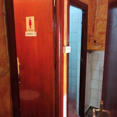 Erhverv til salg i Cartagena med garage - € 68.500 (Ref: 8430445)