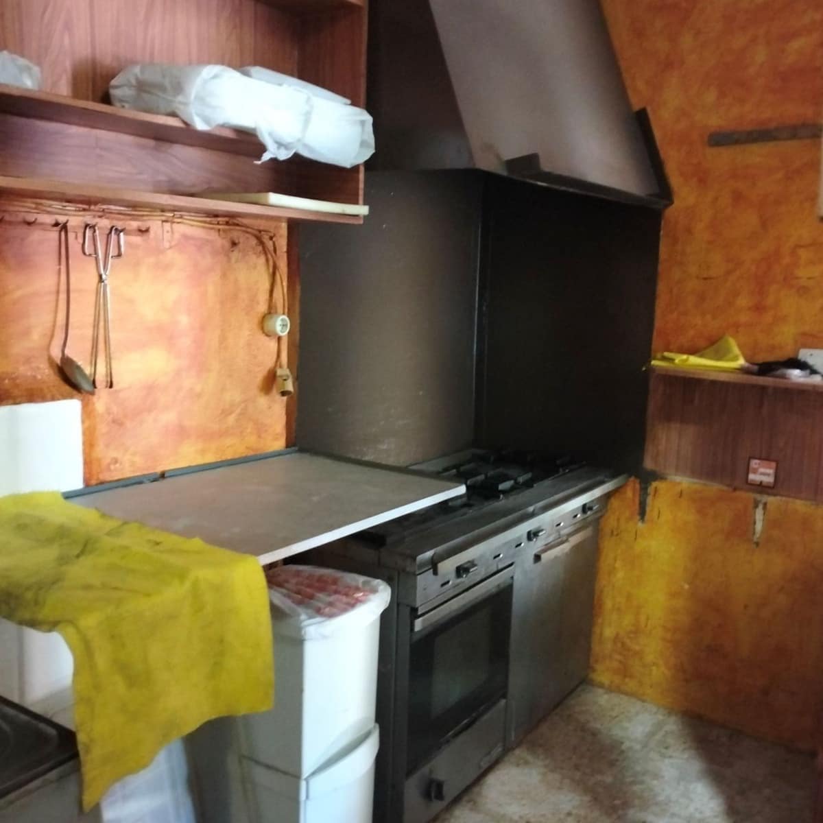 Erhverv til salg i Cartagena med garage - € 68.500 (Ref: 8430445)