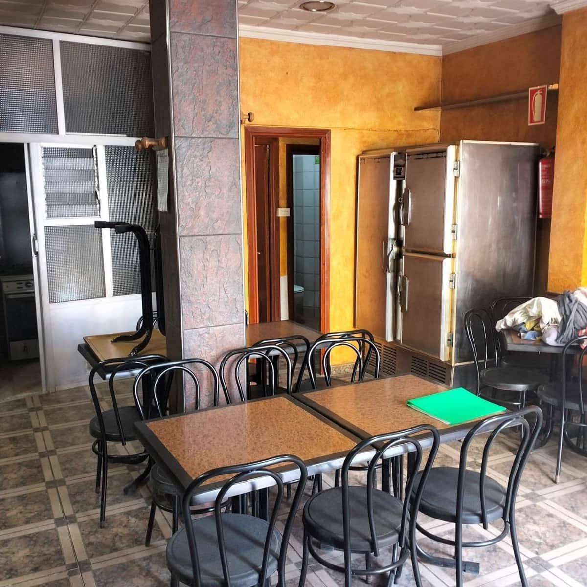 Erhverv til salg i Cartagena med garage - € 68.500 (Ref: 8430445)