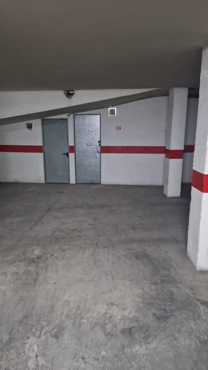 Autotalli myytävänä paikassa Cartagena - 6 000 € (Ref: 8484714)