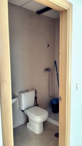 Toimisto vuokrattavana paikassa Miranda, Cartagena - 450 € (Ref: 8491055)