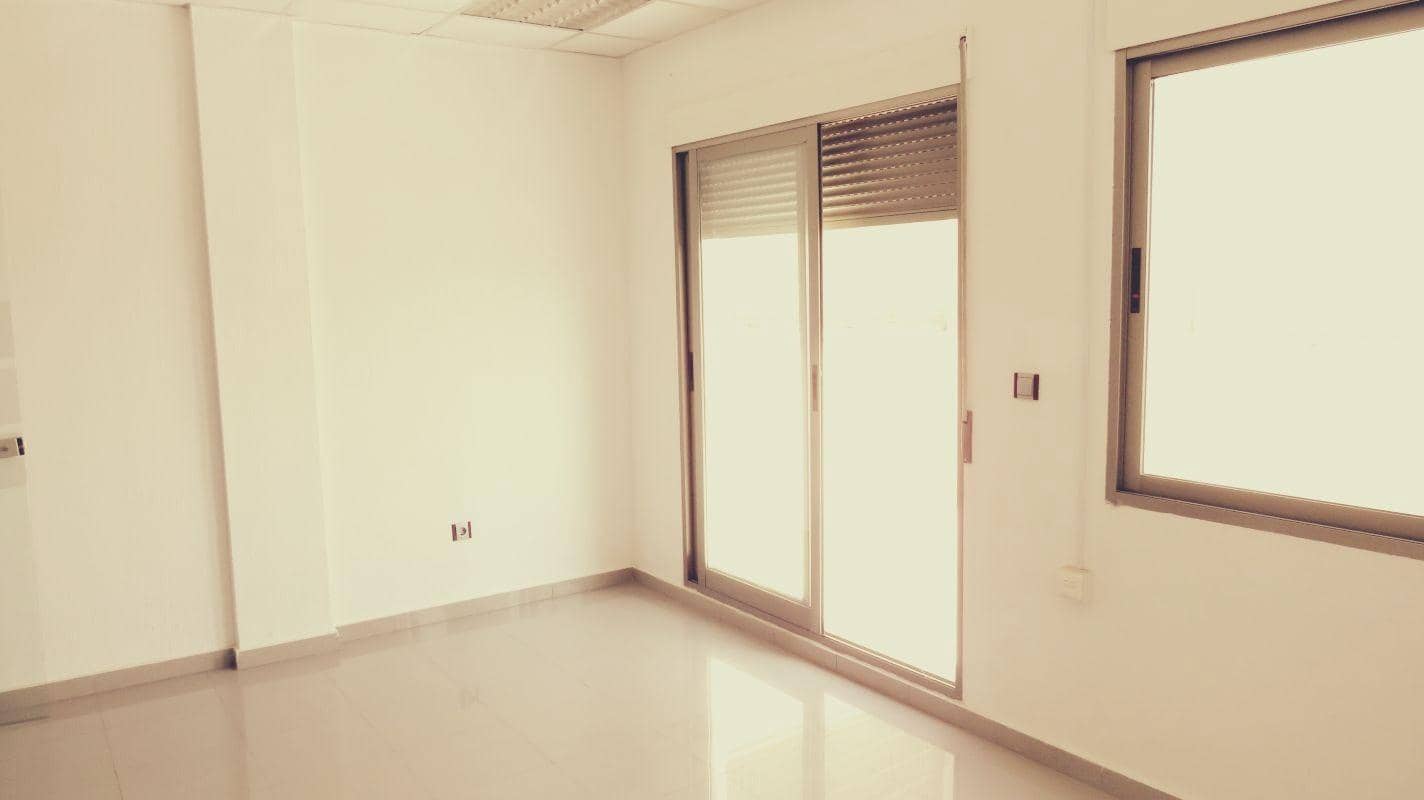 Kontor til leje i Los Alcazares - € 750 (Ref: 8662708)