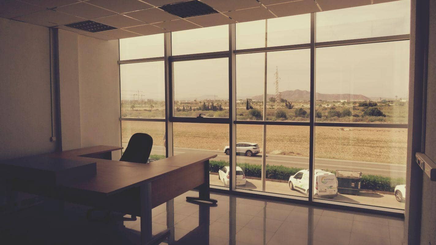 Kontor til leje i Los Alcazares - € 750 (Ref: 8662708)