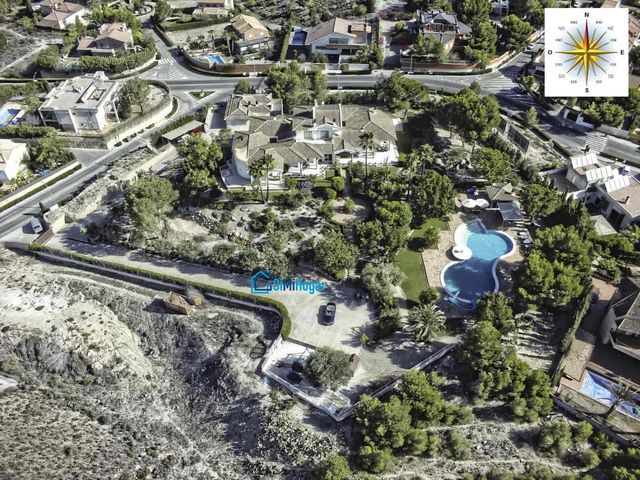 7 chambre Villa/Maison à vendre à Altorreal, Molina de Segura avec piscine garage - 4 500 000 € (Ref: 8678011)