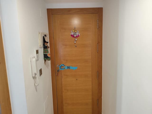 Piso de 2 habitaciones en Fuente Alamo de Murcia en venta con garaje - 100.000 € (Ref: 8696495)