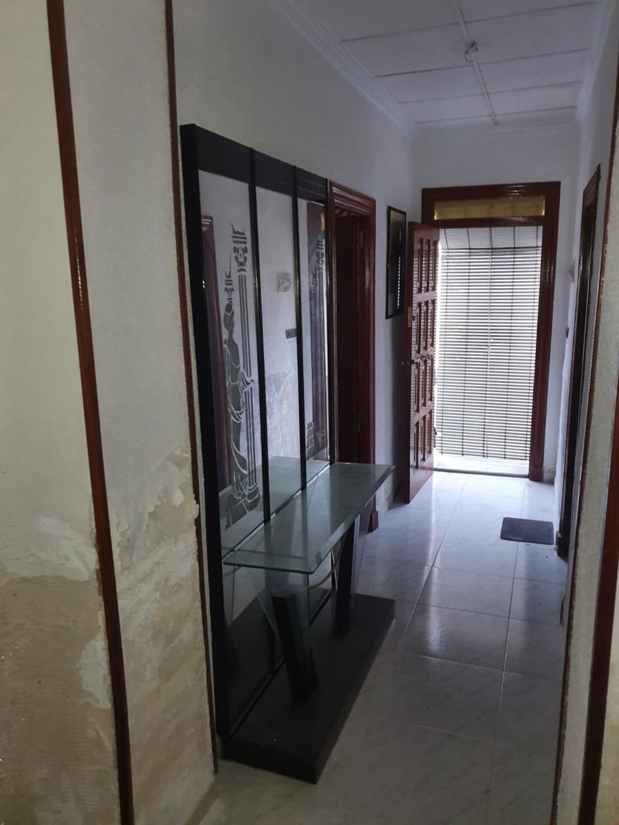 4 soveværelse Finca/Landehus til salg i Murcia by med garage - € 80.000 (Ref: 8879834)