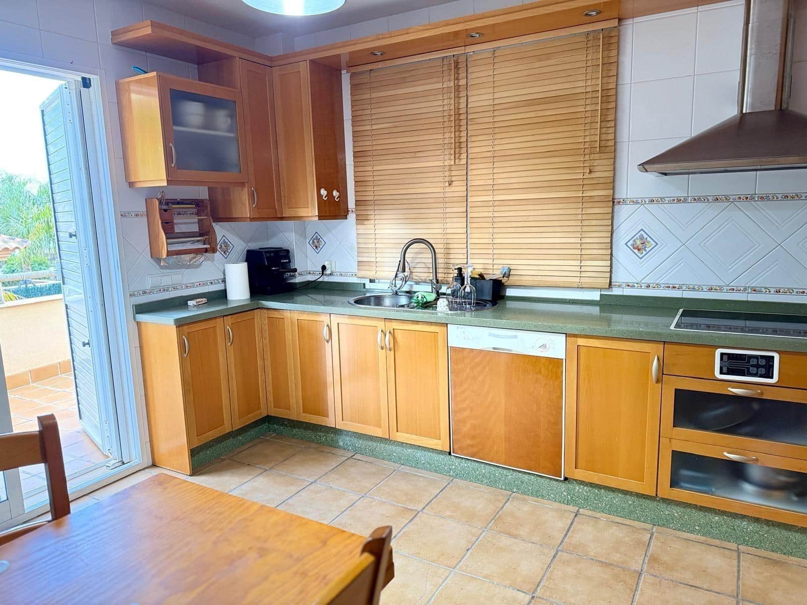 5 makuuhuone Huvila myytävänä paikassa Bolnuevo mukana uima-altaan - 840 000 € (Ref: 8886140)