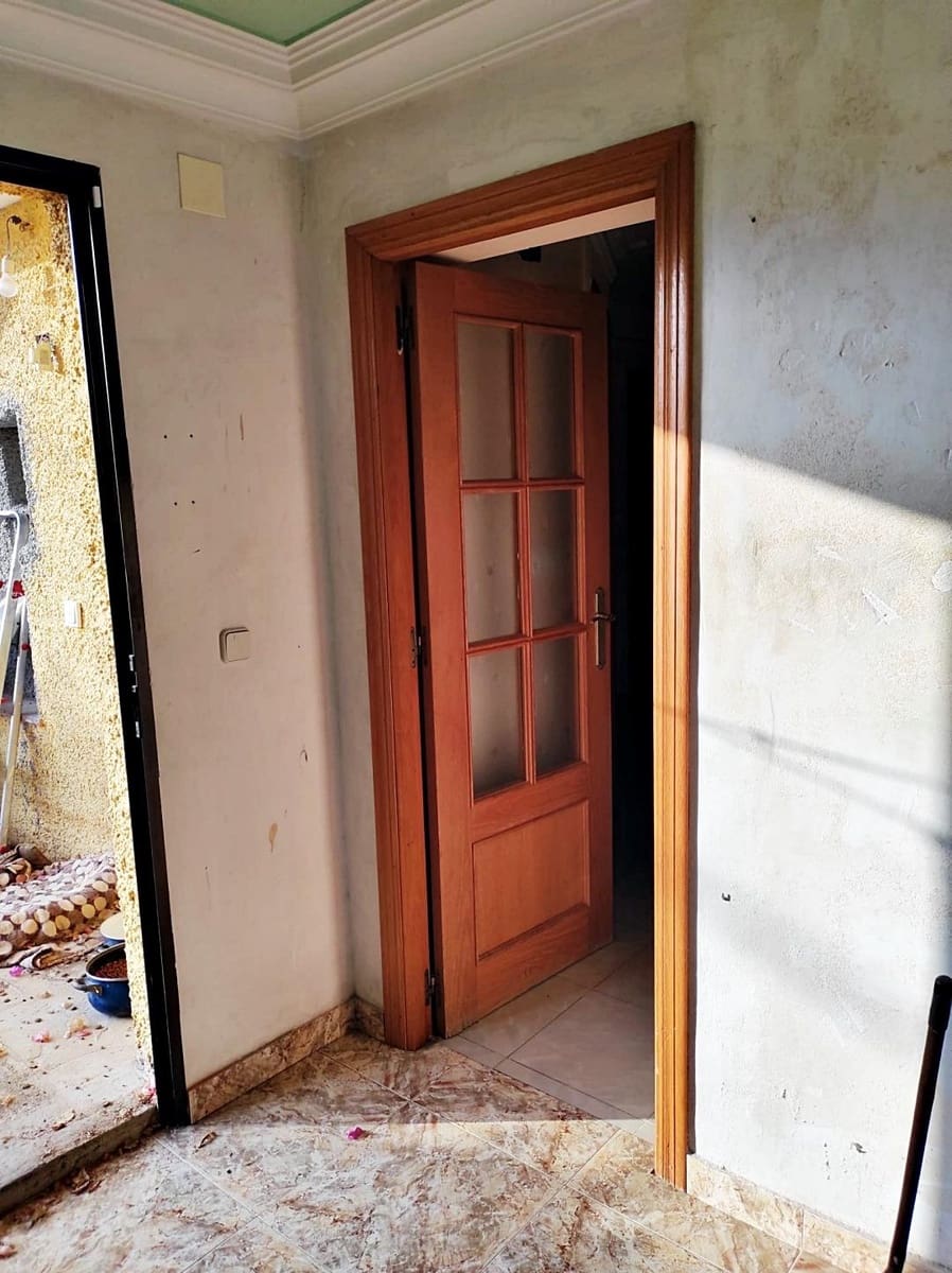 4 soveværelse Villa til salg i La Nora med garage - € 350.000 (Ref: 8888280)