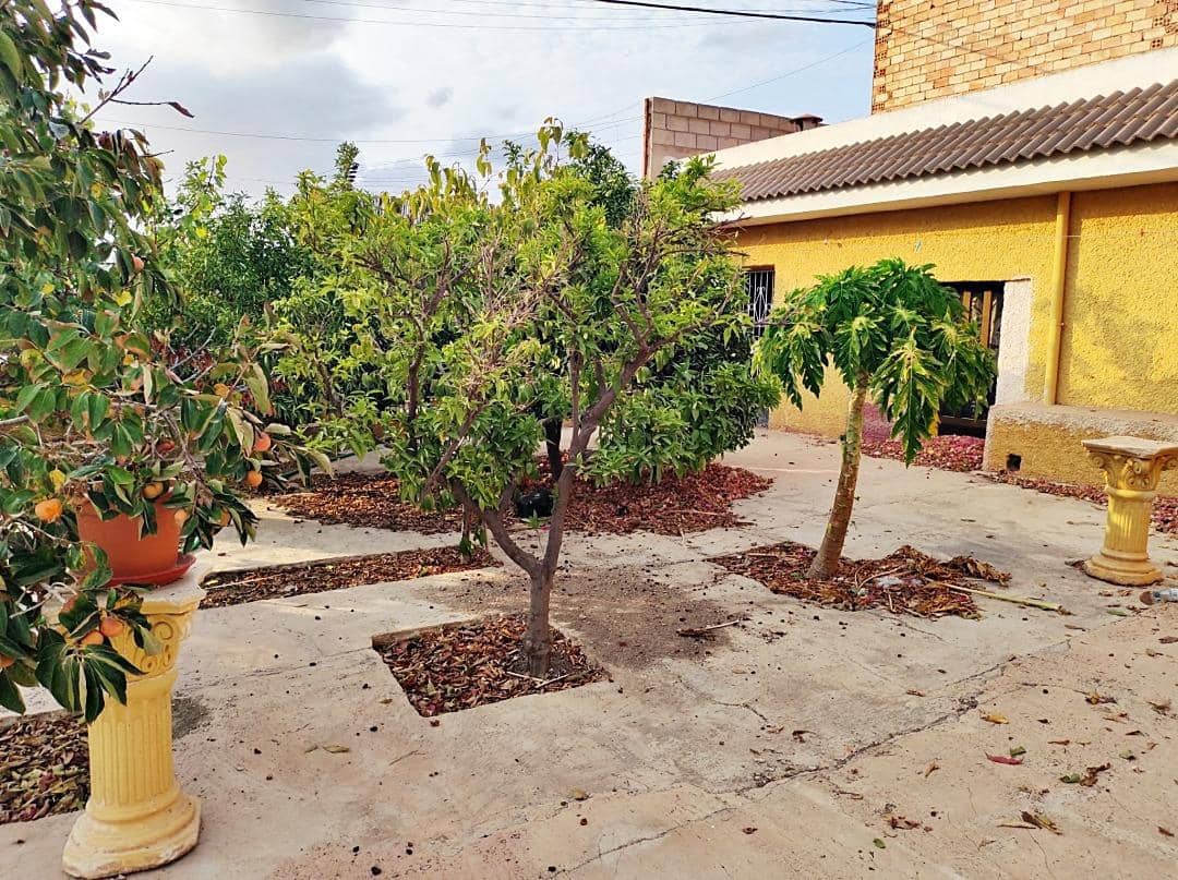 4 soveværelse Villa til salg i La Nora med garage - € 350.000 (Ref: 8888280)