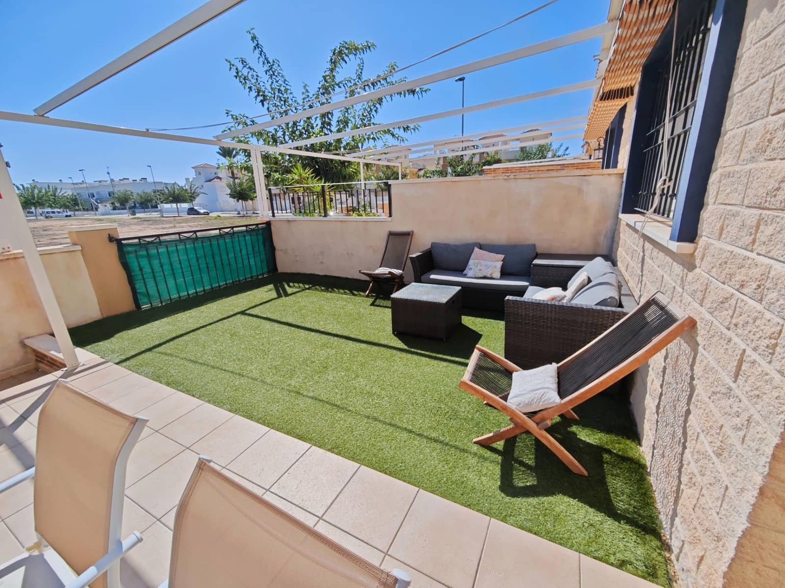 3 soveværelse Rækkehus til salg i Pilar de la Horadada med swimmingpool - € 280.000 (Ref: 8928644)