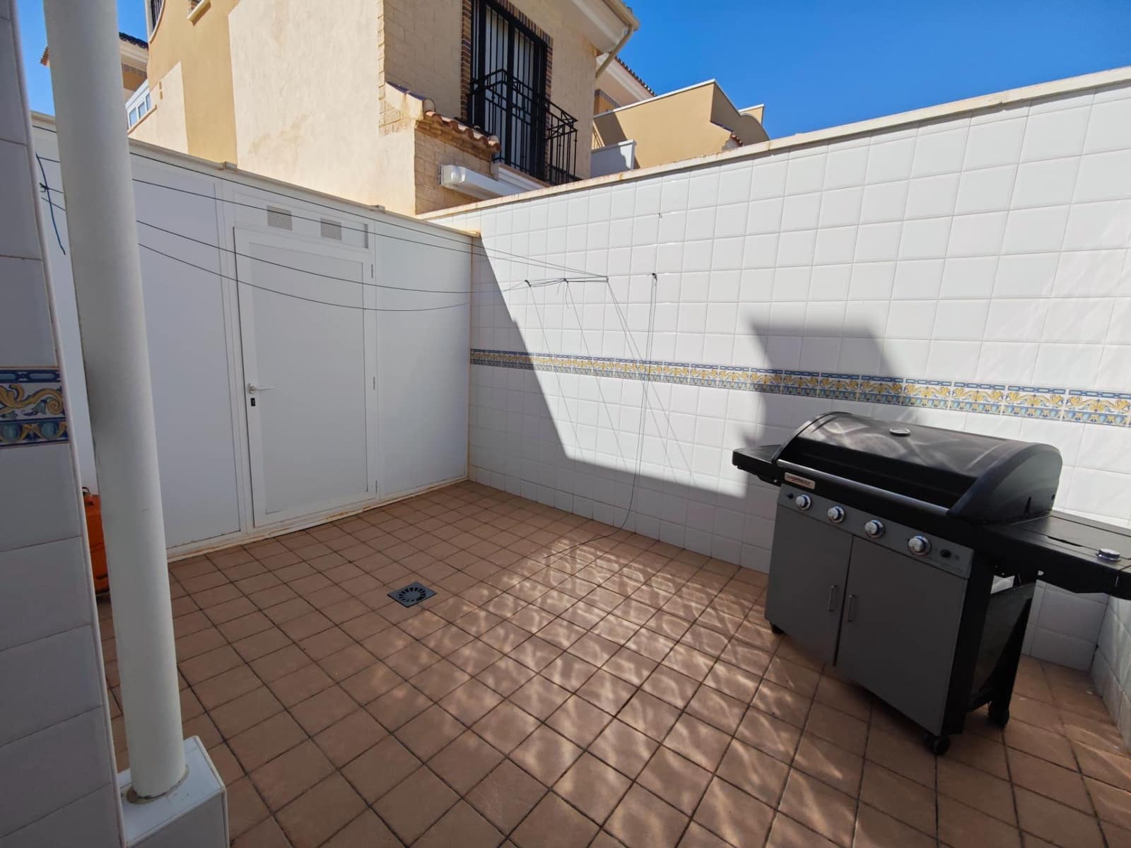 3 soveværelse Rækkehus til salg i Pilar de la Horadada med swimmingpool - € 280.000 (Ref: 8928644)