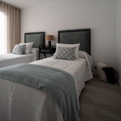 Adosado de 3 habitaciones en Avileses, Murcia ciudad en venta - 285.000 € (Ref: 8928649)