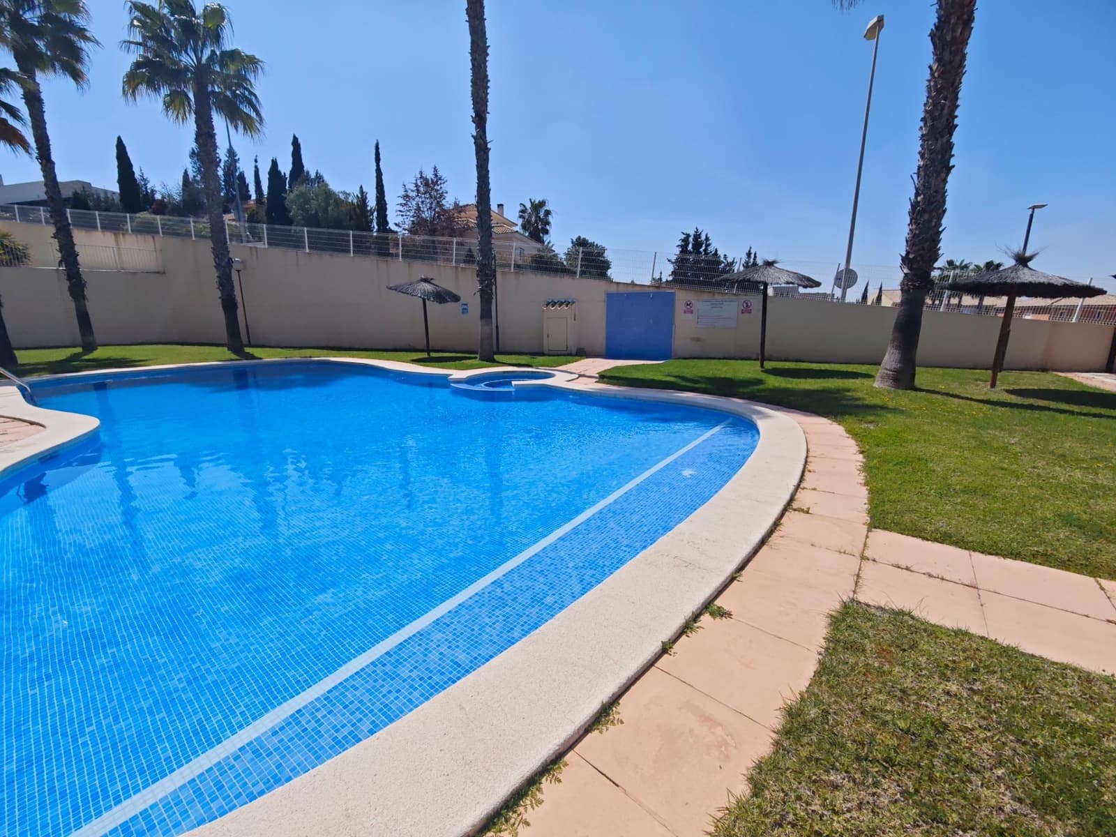 4 soveværelse Lejlighed til salg i Altorreal med swimmingpool garage - € 239.500 (Ref: 8928699)