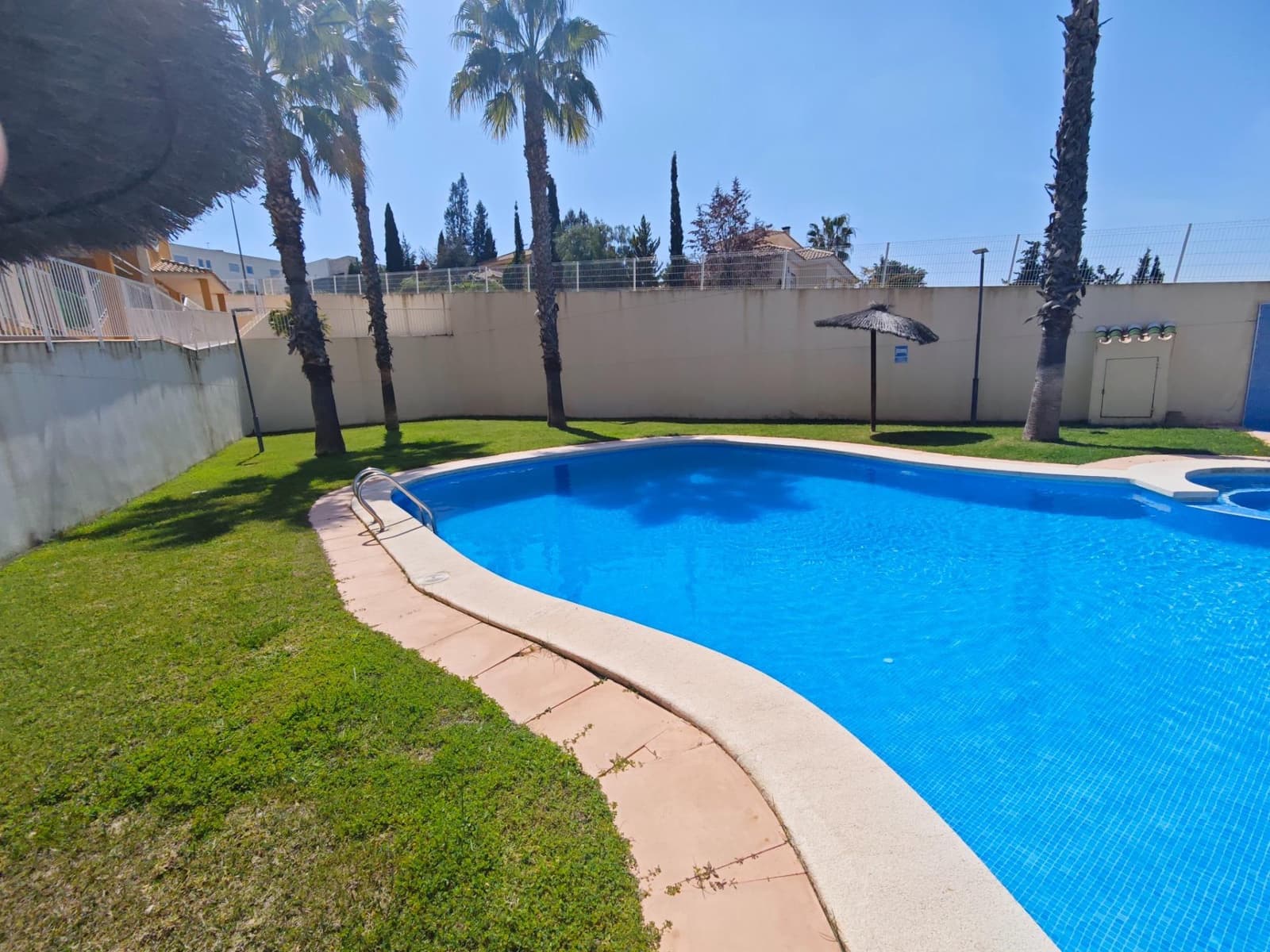 4 soveværelse Lejlighed til salg i Altorreal med swimmingpool garage - € 239.500 (Ref: 8928699)