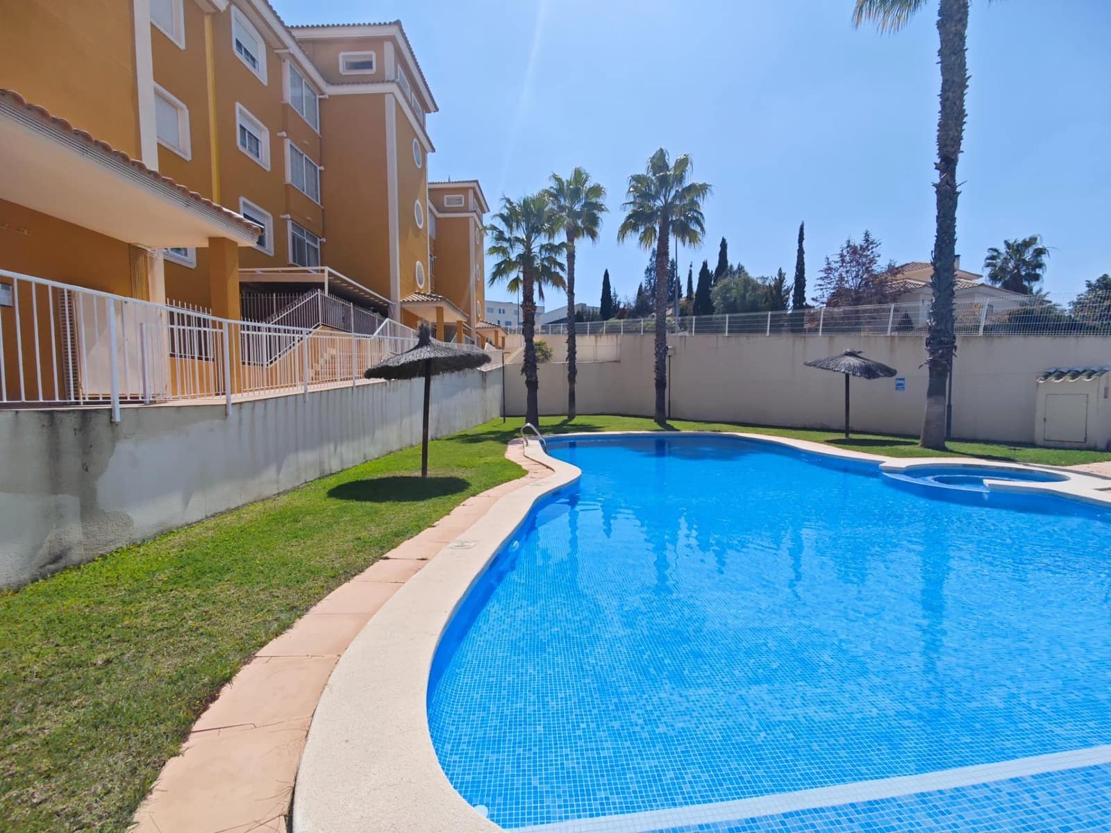 4 soveværelse Lejlighed til salg i Altorreal med swimmingpool garage - € 239.500 (Ref: 8928699)