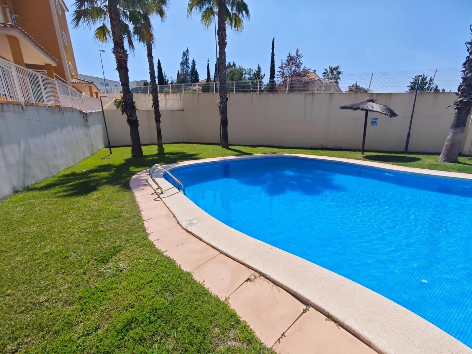 4 soveværelse Lejlighed til salg i Altorreal med swimmingpool garage - € 239.500 (Ref: 8928699)