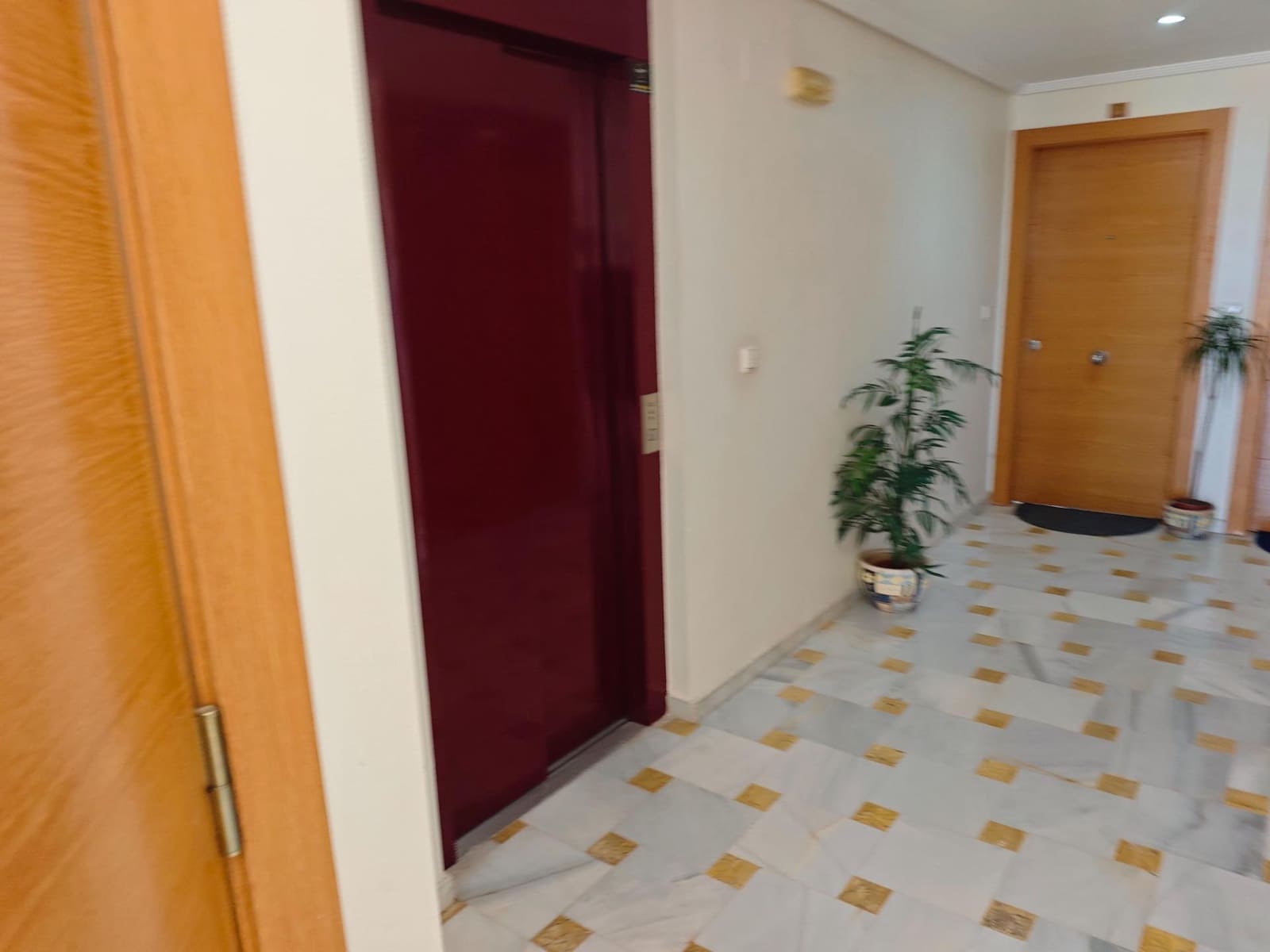 4 soveværelse Lejlighed til salg i Altorreal med swimmingpool garage - € 239.500 (Ref: 8928699)