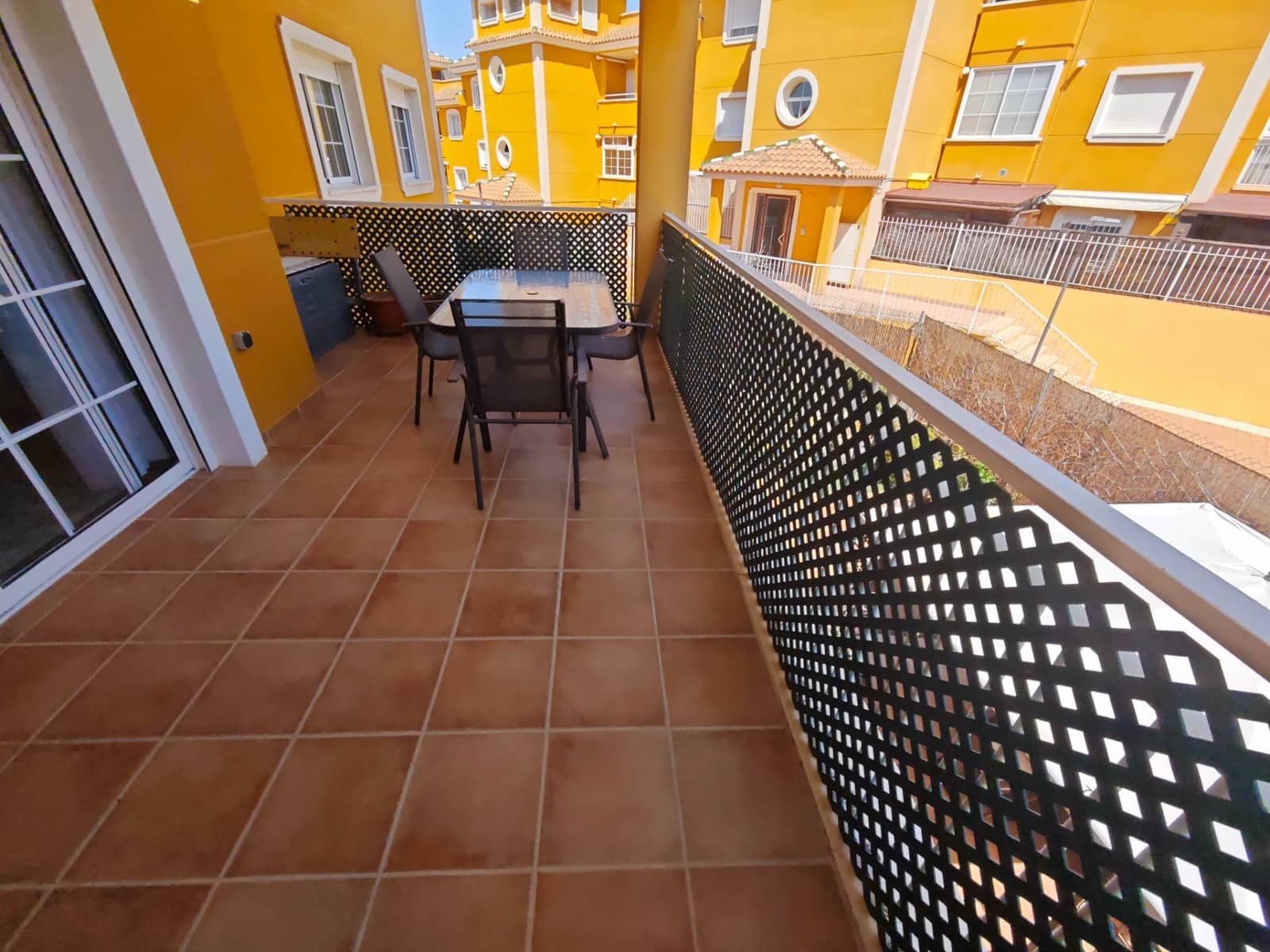 4 soveværelse Lejlighed til salg i Altorreal med swimmingpool garage - € 239.500 (Ref: 8928699)