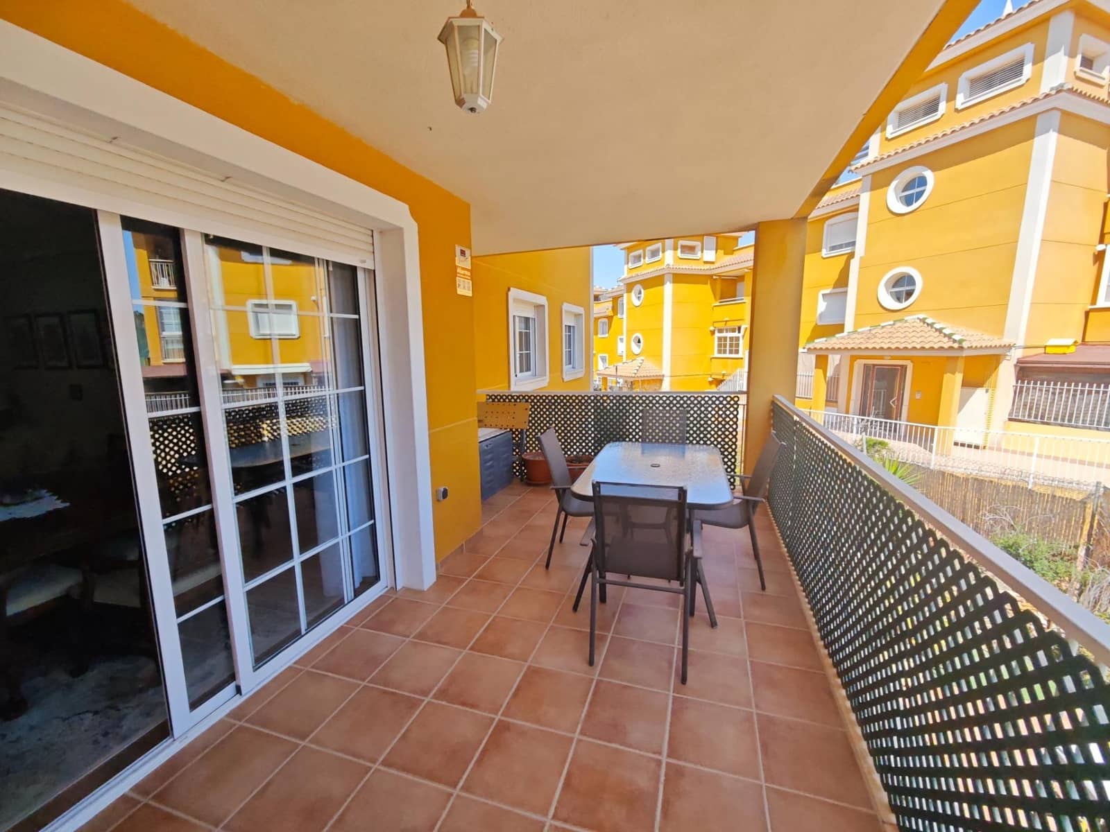 4 soveværelse Lejlighed til salg i Altorreal med swimmingpool garage - € 239.500 (Ref: 8928699)