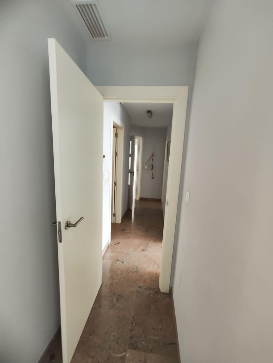 3 makuuhuone Huoneisto myytävänä paikassa Los Narejos mukana 
autotalli - 290 000 € (Ref: 8928717)