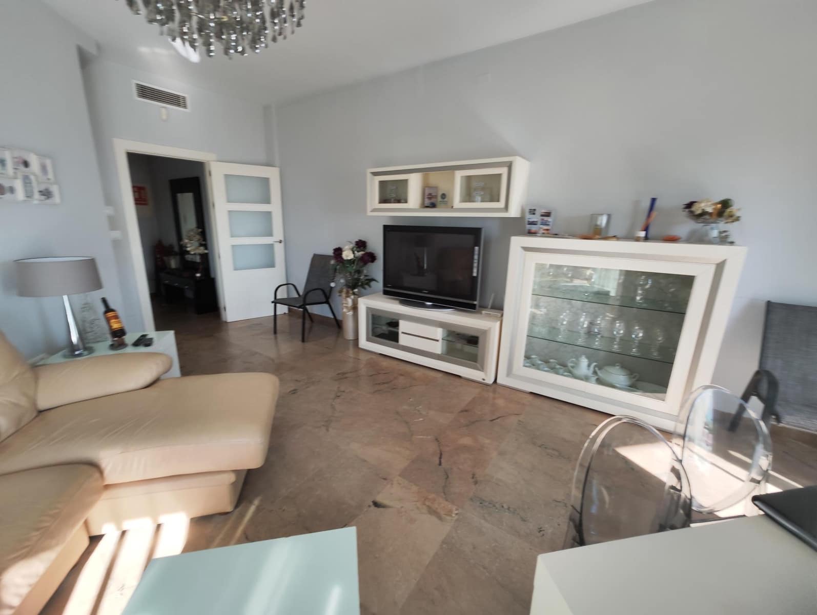 3 makuuhuone Huoneisto myytävänä paikassa Los Narejos mukana 
autotalli - 290 000 € (Ref: 8928717)