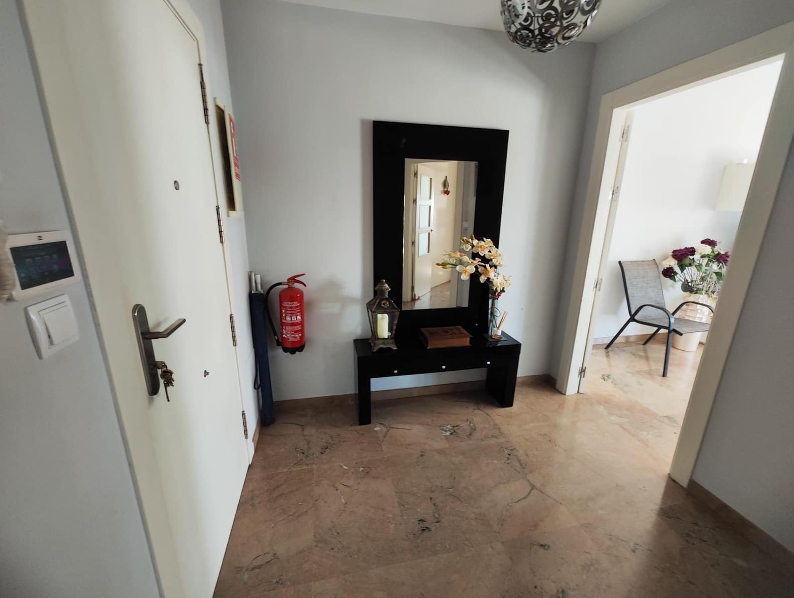 3 makuuhuone Huoneisto myytävänä paikassa Los Narejos mukana 
autotalli - 290 000 € (Ref: 8928717)