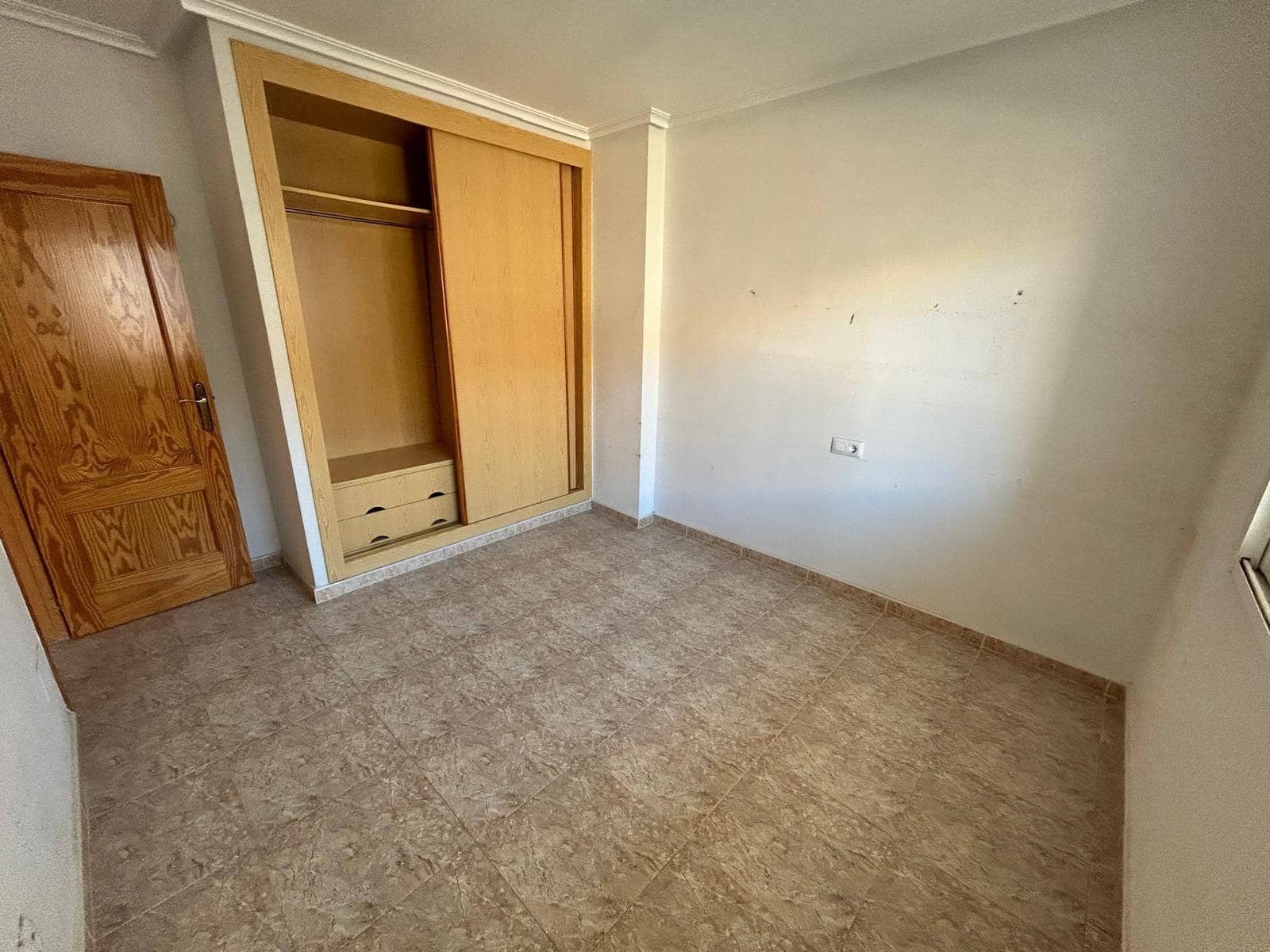 4 sypialnia Dom szeregowy na sprzedaż w Los Alcazares z garażem - 187 000 € (Ref: 8944138)