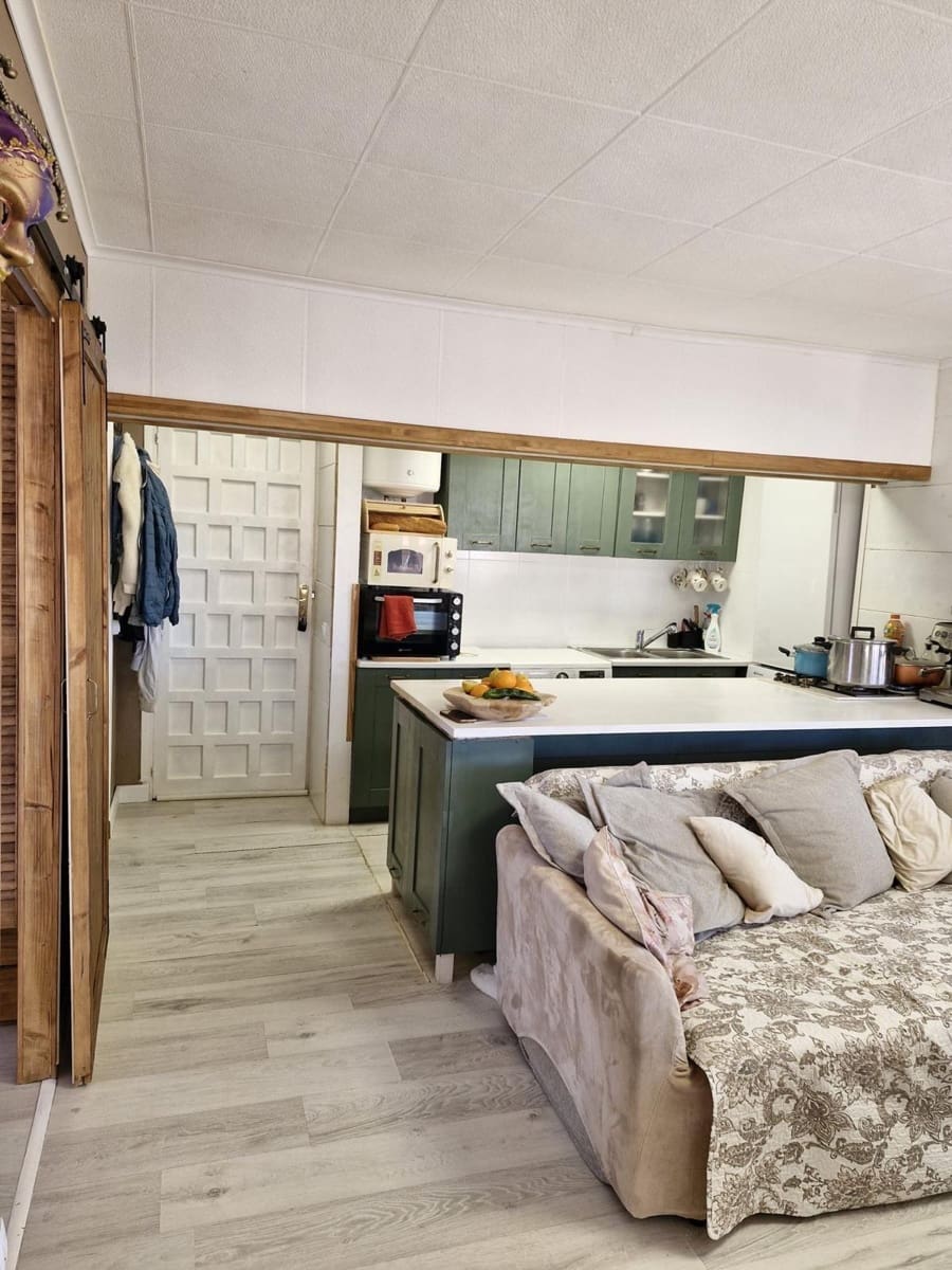 2 soverom Leilighet til salgs i Los Alcazares - € 84 000 (Ref: 8944142)