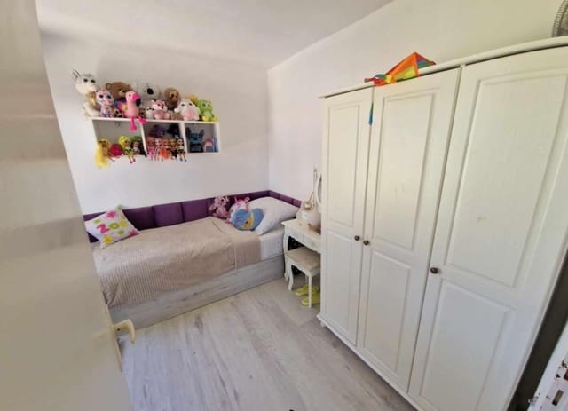 2 soverom Leilighet til salgs i Los Alcázares - € 84 000 (Ref: 8944142)