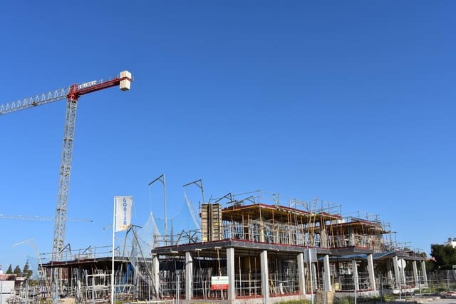 3 slaapkamer Villa te koop in Los Alcázares met garage - € 467.000 (Ref: 8985981)