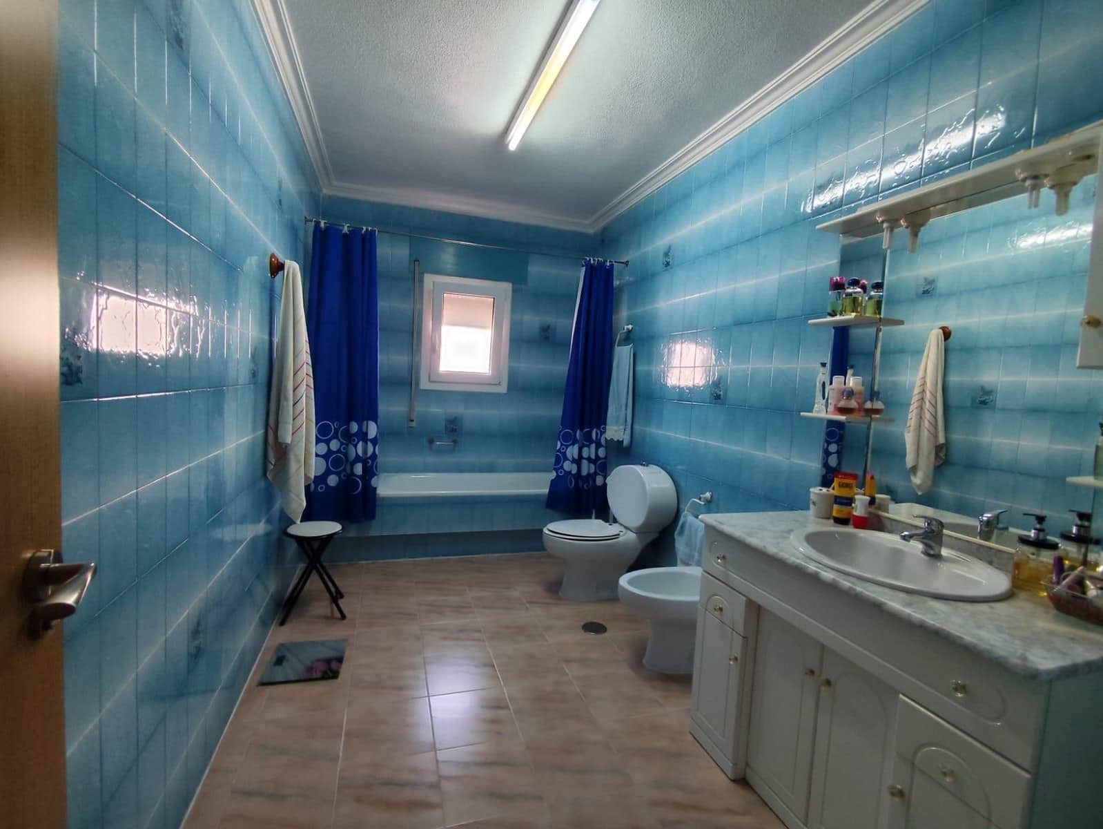 4 camera da letto Villa in vendita in Roda con garage - 399.000 € (Rif: 9036576)