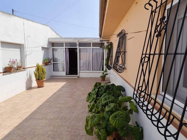 4 camera da letto Villa in vendita in Roda, San Javier con garage - 399.000 € (Rif: 9036576)