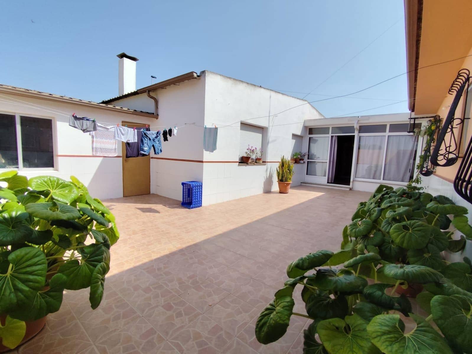 4 camera da letto Villa in vendita in Roda con garage - 399.000 € (Rif: 9036576)