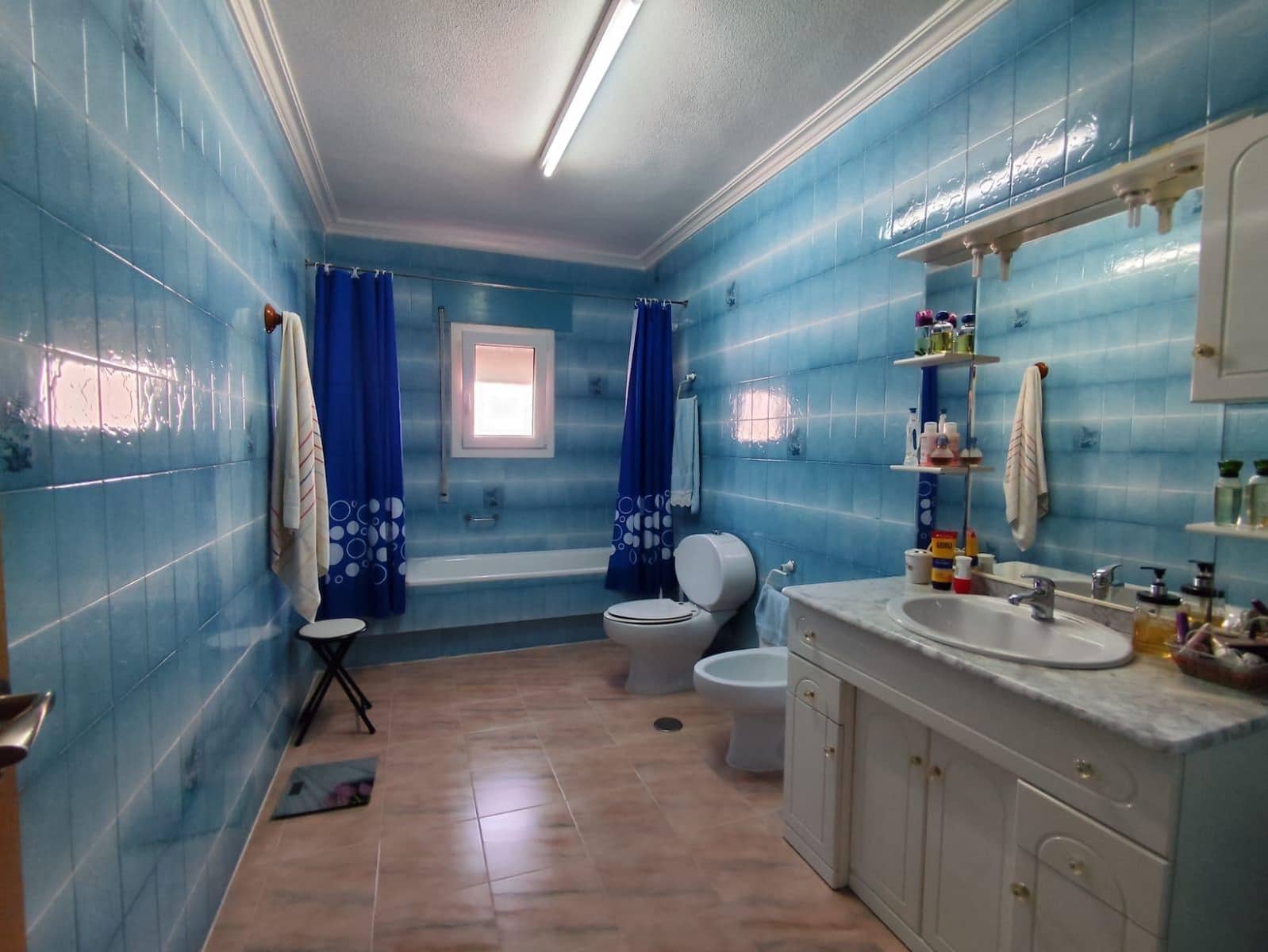 4 camera da letto Villa in vendita in Roda con garage - 399.000 € (Rif: 9036576)