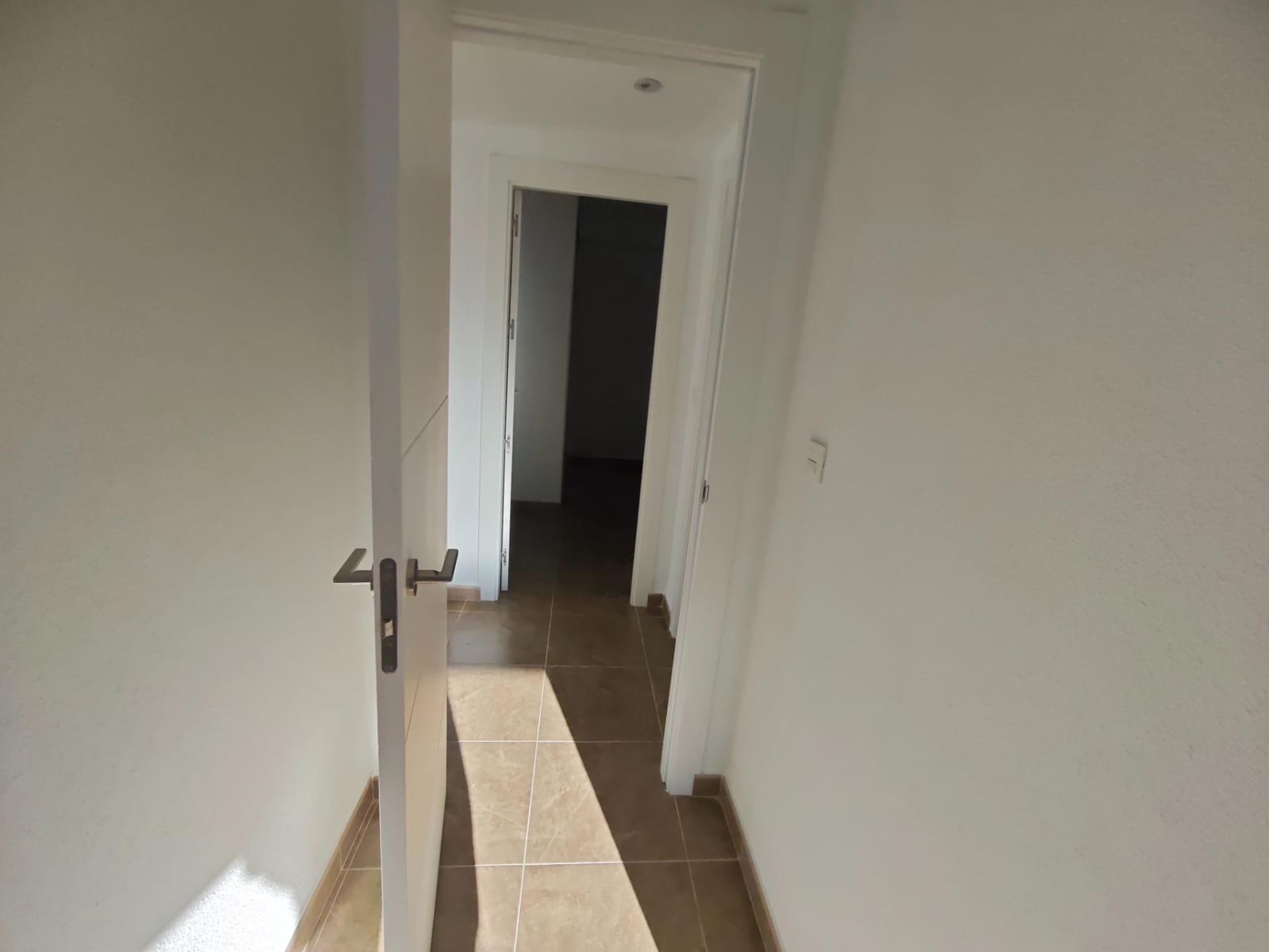 3 bedroom Flat for sale in Los Ramos with garage - € 124,999 (Ref: 9185386)