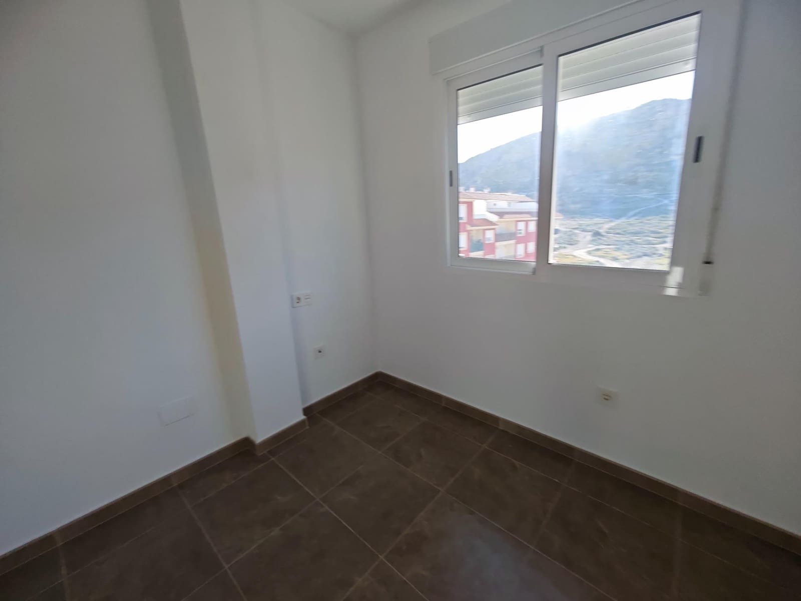 3 bedroom Flat for sale in Los Ramos with garage - € 124,999 (Ref: 9185386)