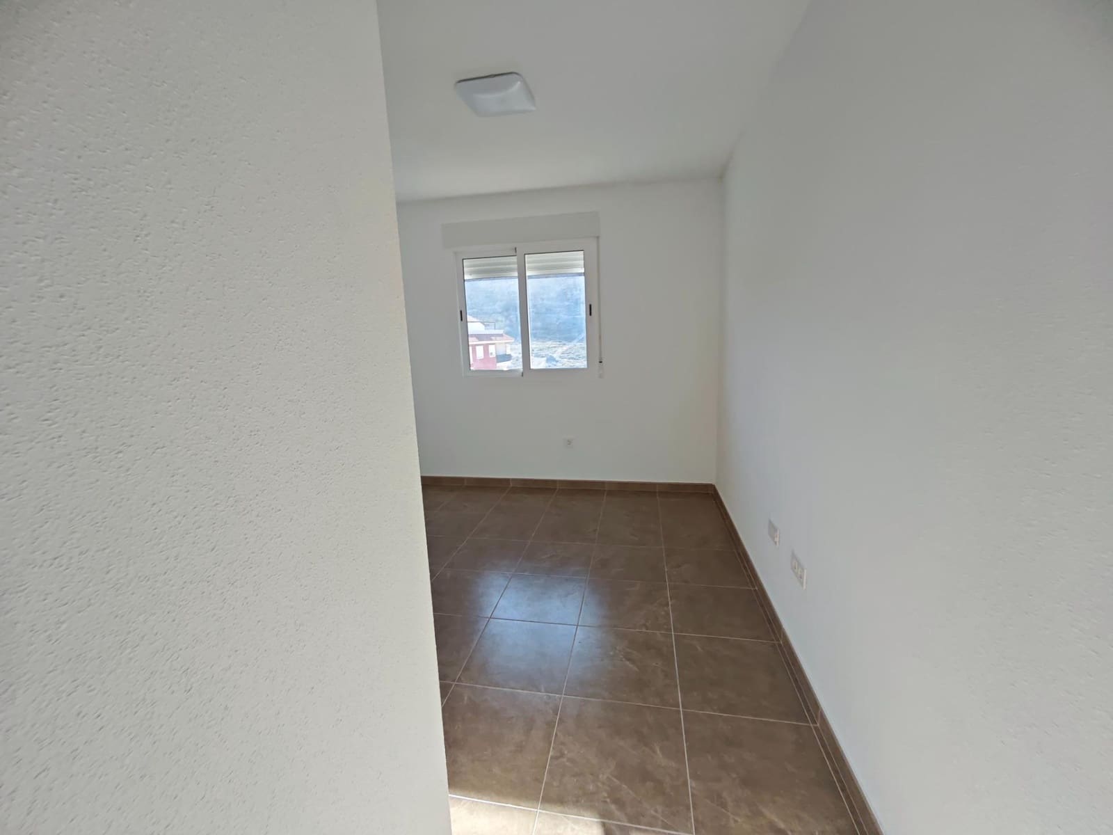 3 bedroom Flat for sale in Los Ramos with garage - € 124,999 (Ref: 9185386)