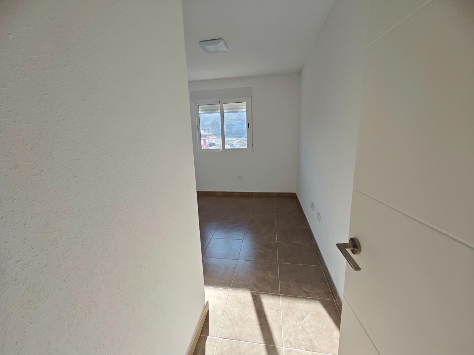 3 bedroom Flat for sale in Los Ramos with garage - € 124,999 (Ref: 9185386)