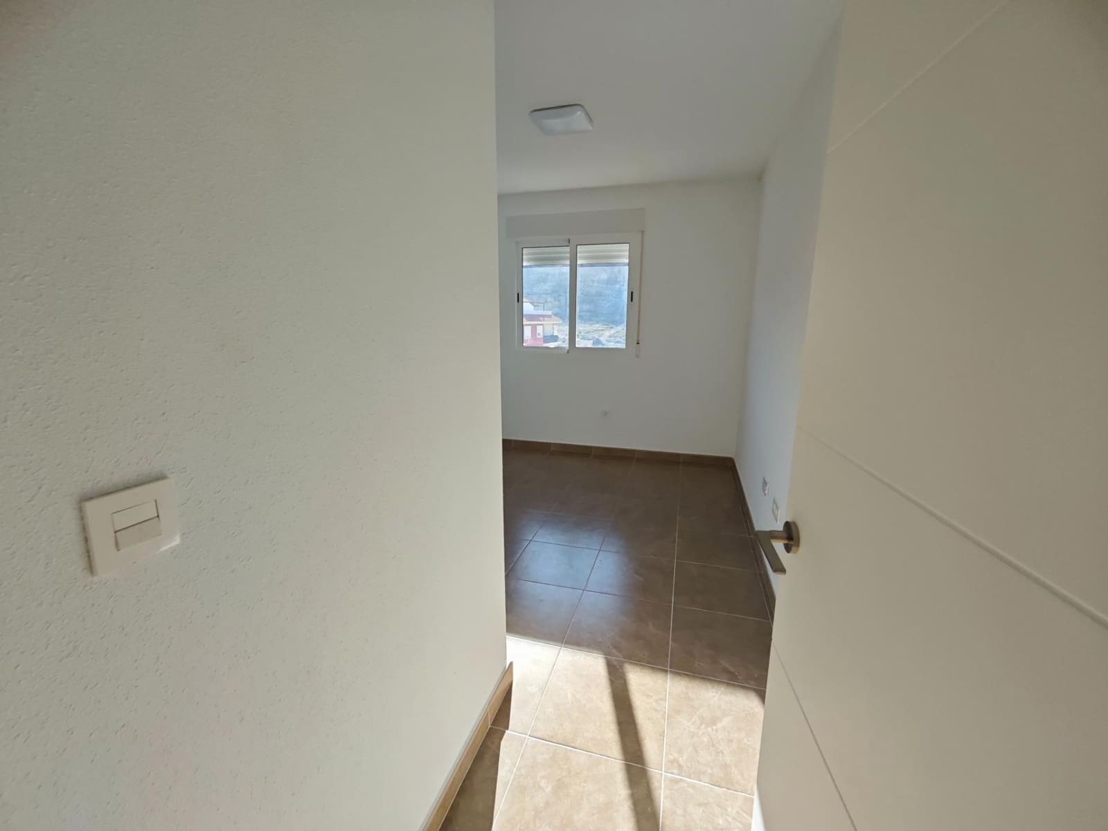 3 bedroom Flat for sale in Los Ramos with garage - € 124,999 (Ref: 9185386)