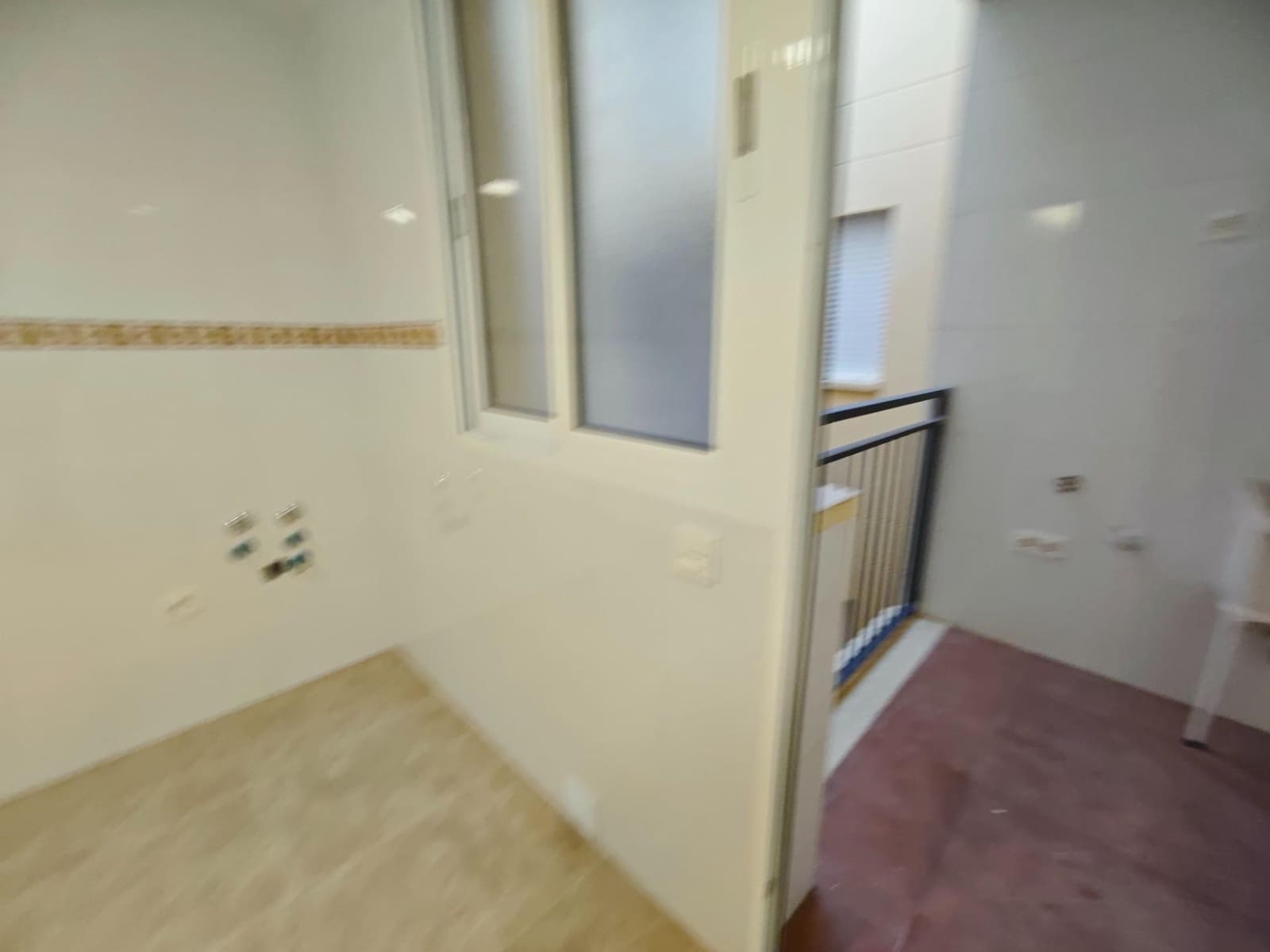 3 bedroom Flat for sale in Los Ramos with garage - € 124,999 (Ref: 9185386)